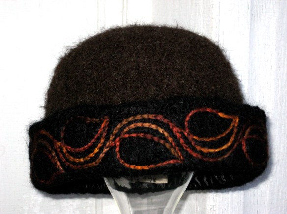 Viola! Liz Michaud's custom Leaf & Vine embroidered felt hat is finished.